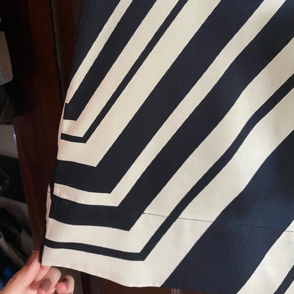 Ann Taylor Blouse - Picture 5 of 5